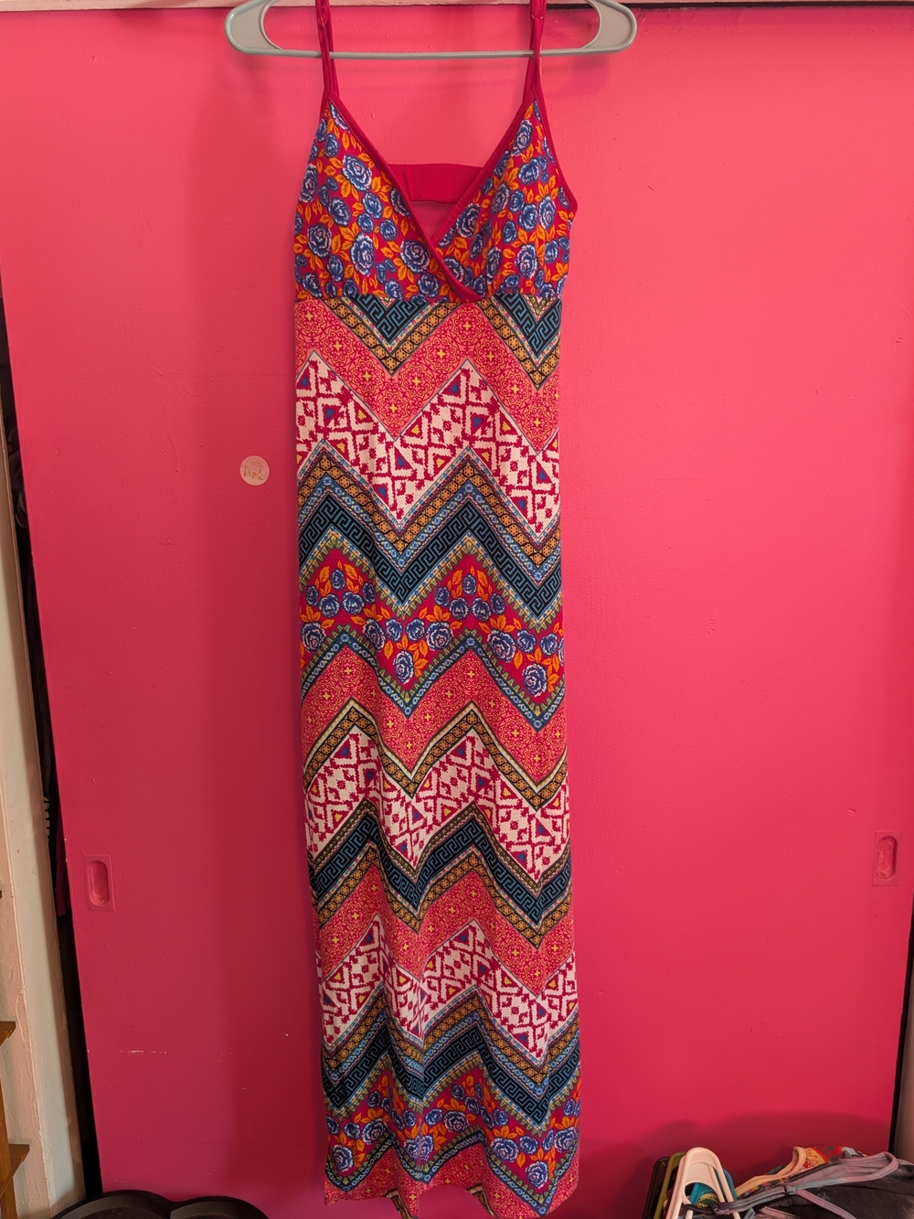 Women’s Pink Chevron Print Maxi Dress
